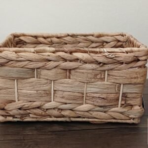 Caja decorativa tejida