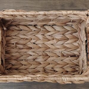 Caja decorativa tejida